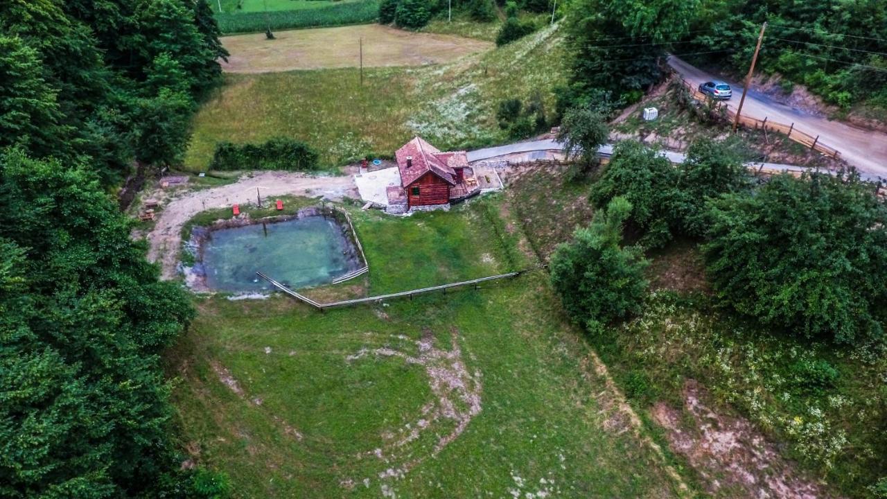 Vajat Tuk Villa Bajina Basta Eksteriør billede